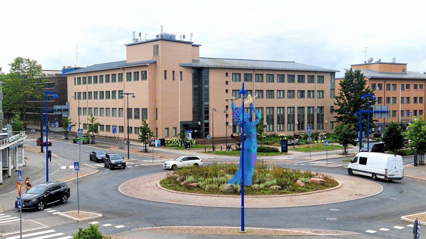 Järvenpään virastotalo – Adapteo
